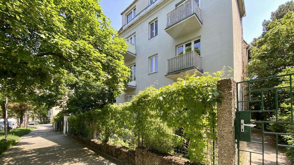 1190 Wien | Rarität - renovierte GARTEN-WOHNUNG | Große Terrasse | Nähe Hohe Warte