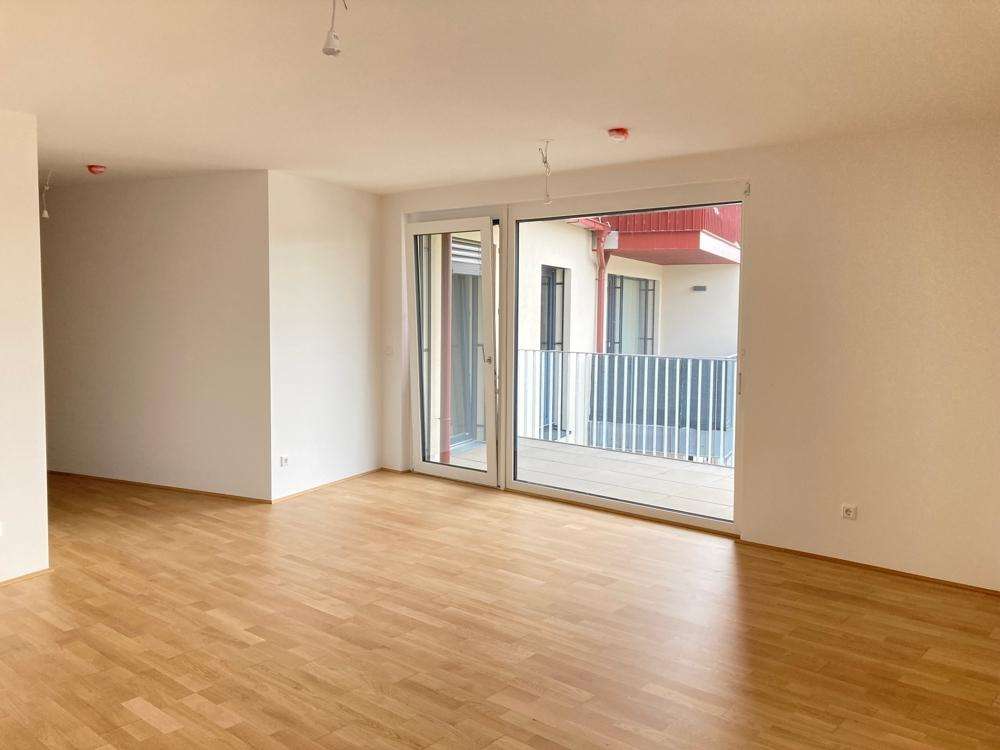 Erstbezug im Herz von Großjedlersdorf!Freundliche 2-Zimmer-Wohnung mit SW-Balkon *Provisionsfrei*