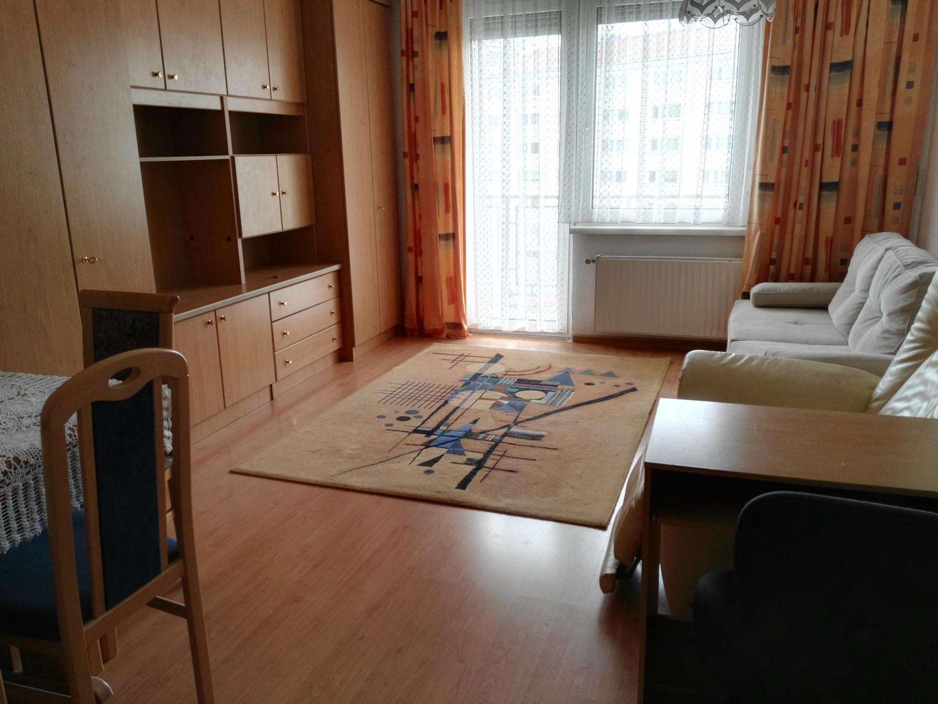 Attraktive 2-Zimmer-Wohnung mit Balkon in Wien Margareten