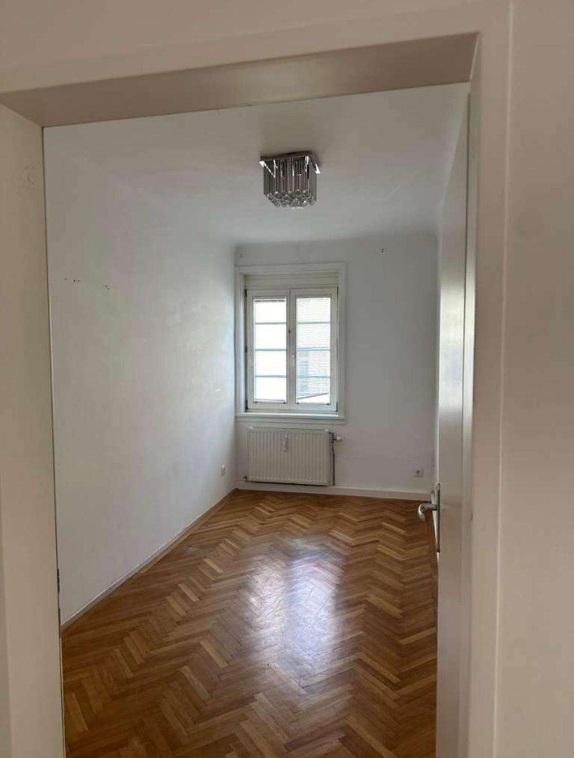 2.000 Ablöse-Gemeindewohnung 2 Zimmer mit Balkon