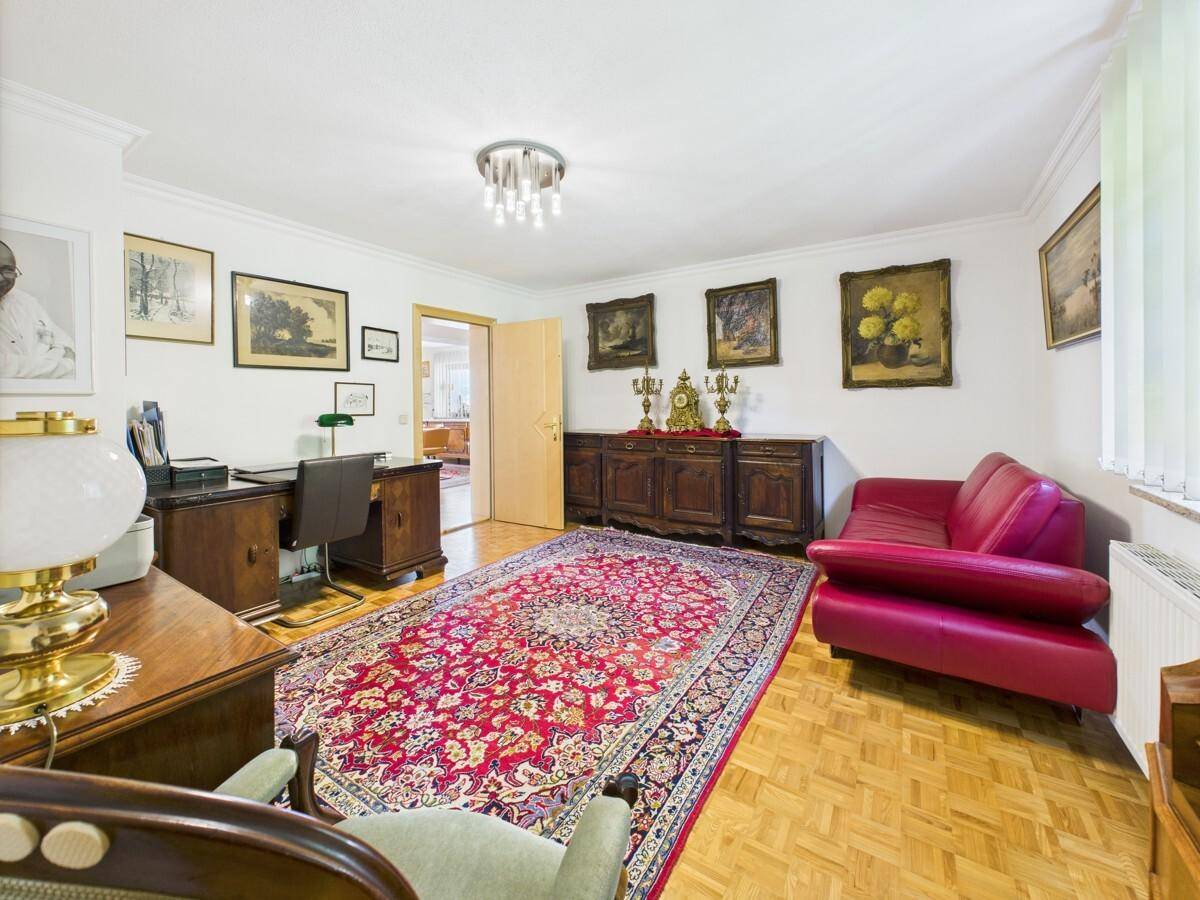Arbeitszimmer EG