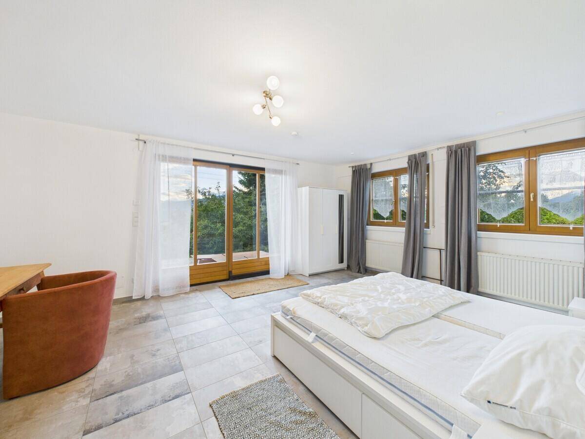 Schlafzimmer UG