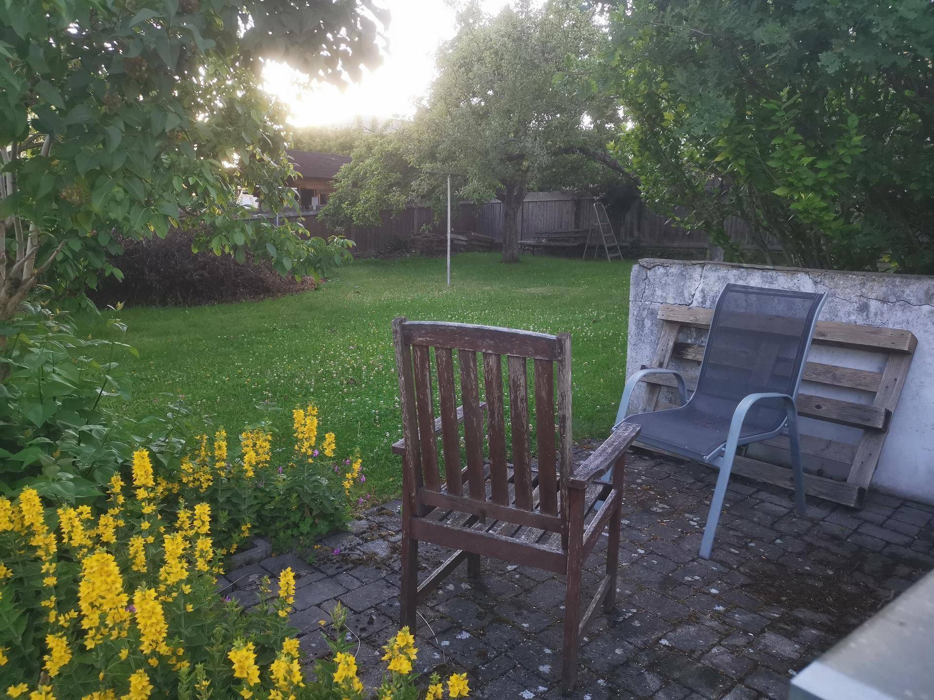 HAUS/ERDGESCHOSS ZENTRAL 750 m² NATURGARTEN – VOLLMÖBLIERT VOLLAUSGESTATTET, INKL. GÄRTNER - Ansicht 5