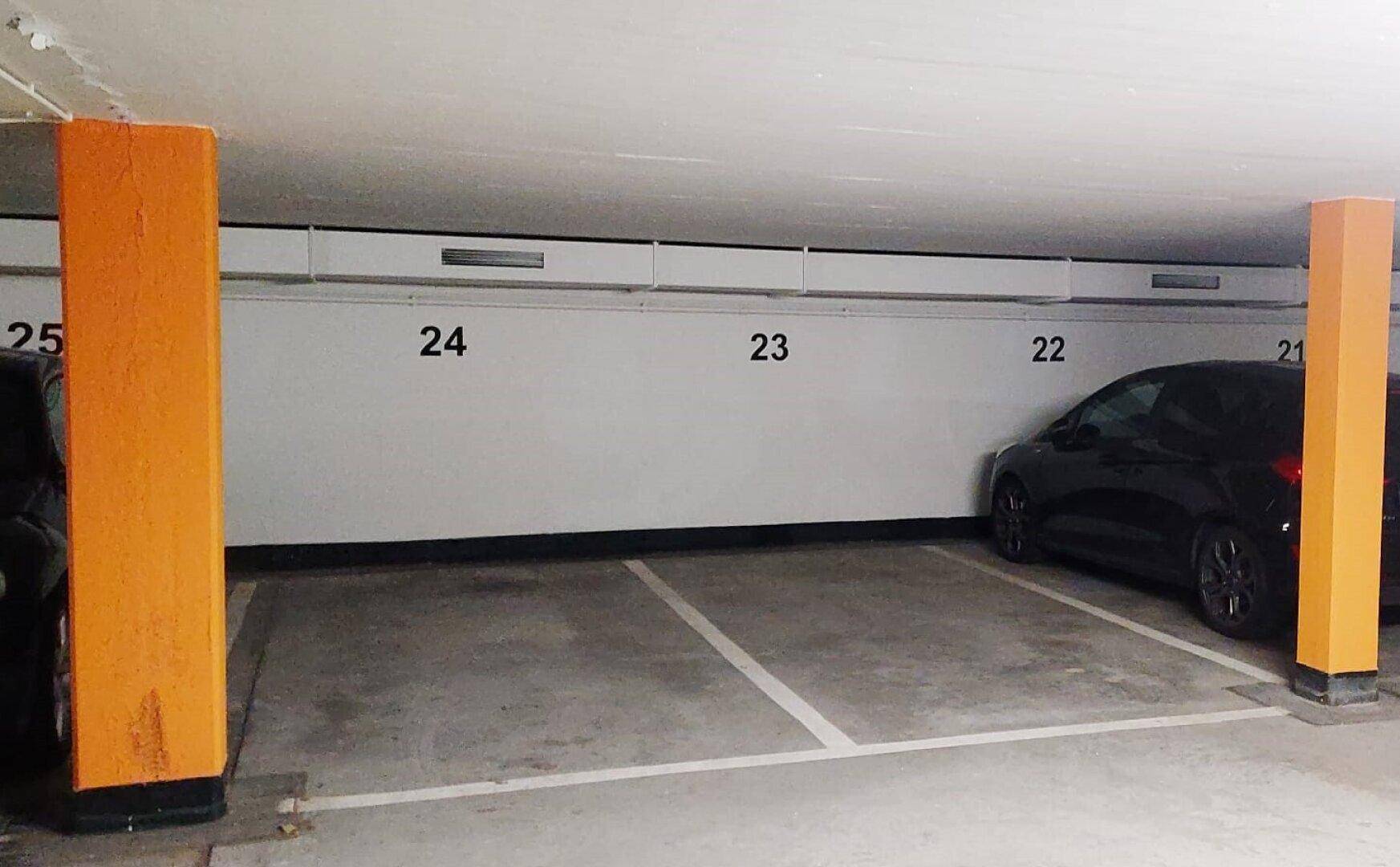 Tiefgaragenplatz zu vermieten