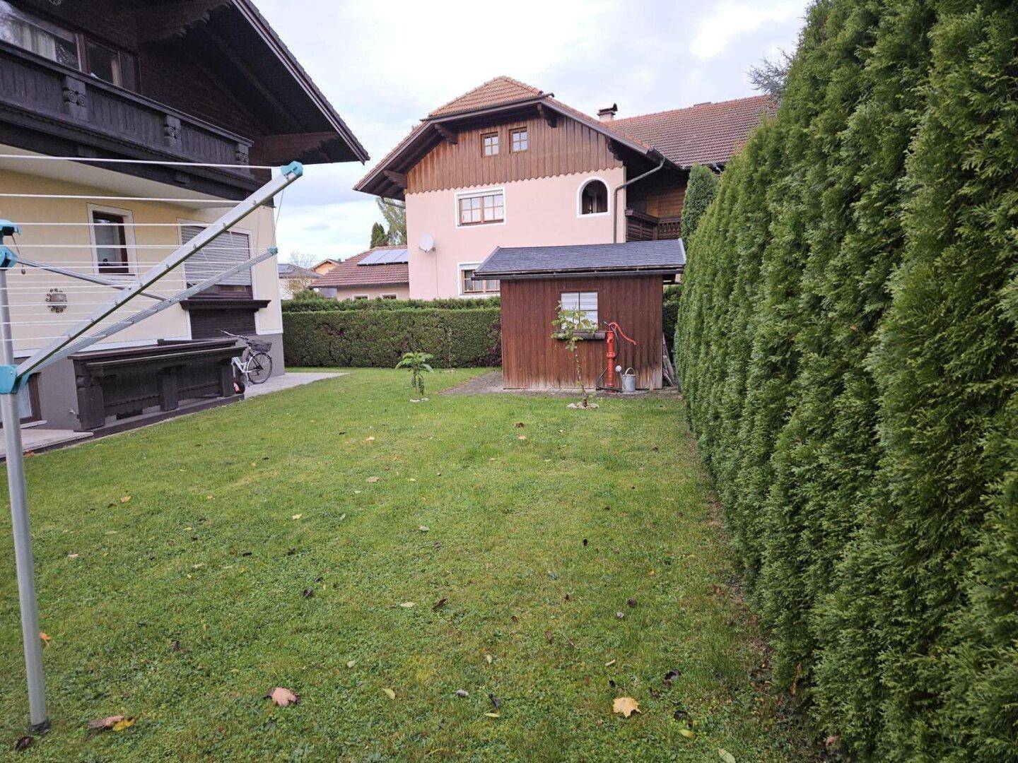 Charmantes Haus mit großem Garten in St. Georgen bei Salzburg – Ihr neues Zuhause! – pohled 5