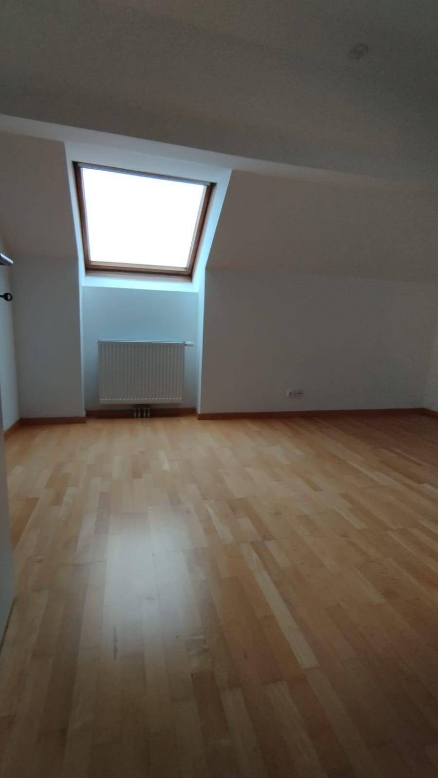 Reihenhaus zu vermieten - 128m² - Neu Saniert - Mehr