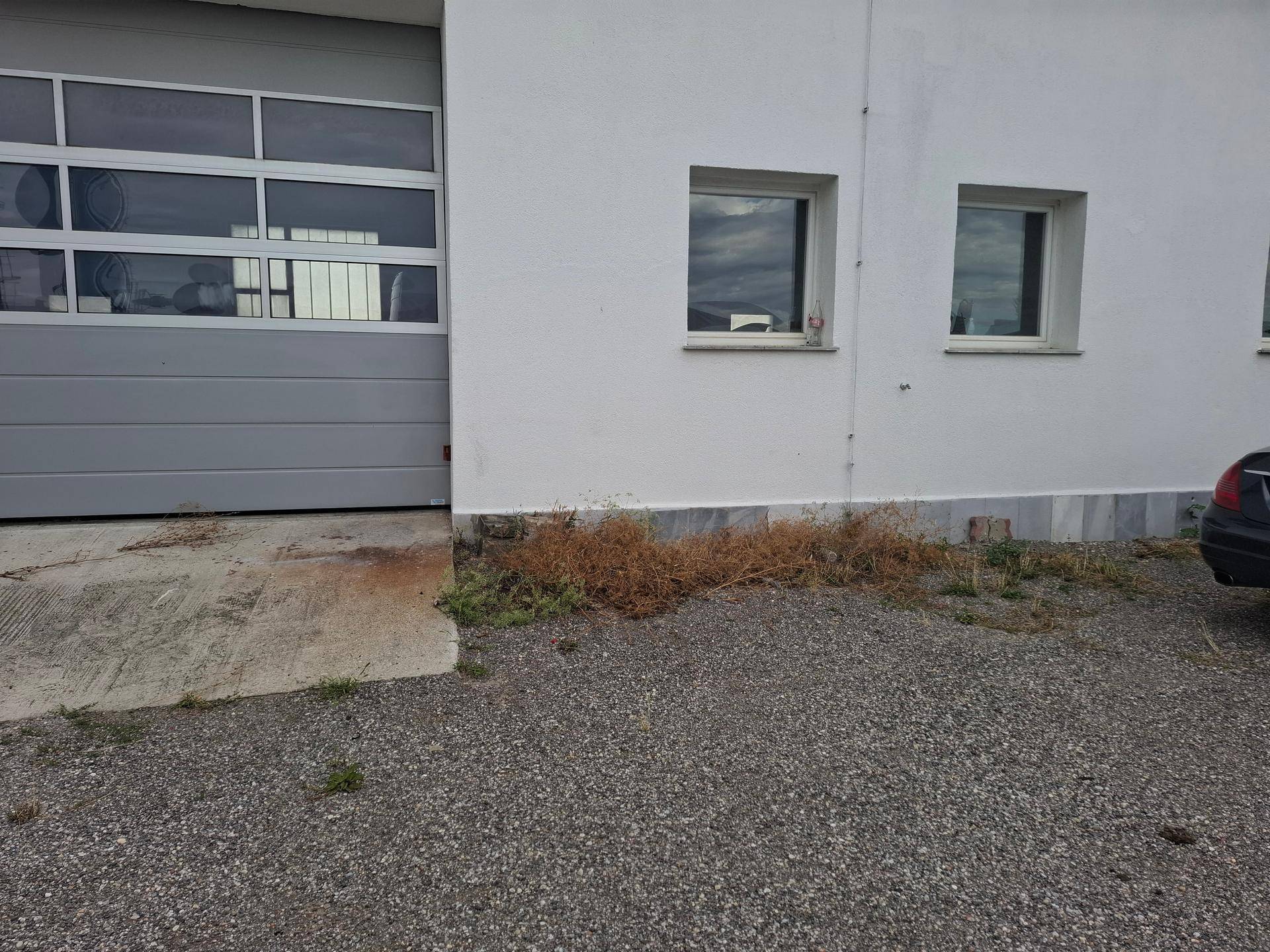 Vermietet wird in 2452 Mannersdorf, 2500m² Industriegrund mit 2 Betriebshallen. - Ansicht 5