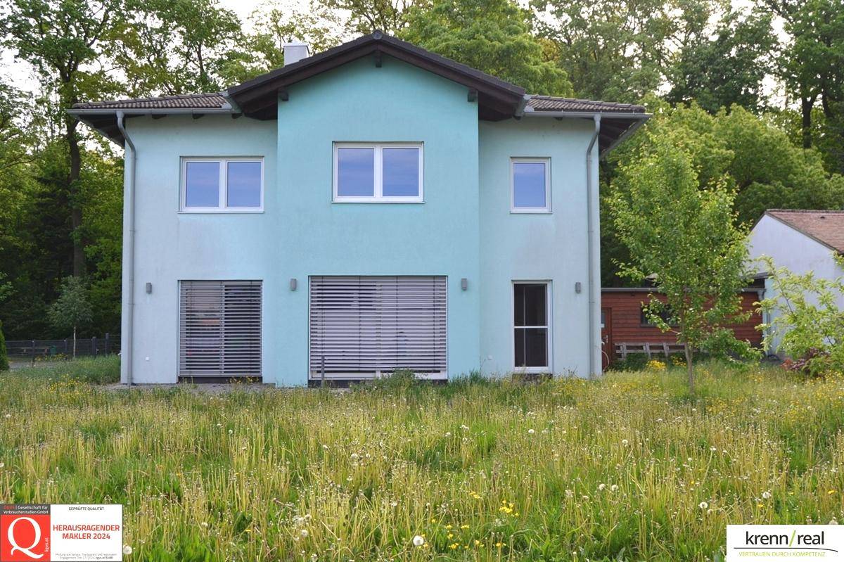 Großzügiges Miethaus in ruhiger Waldrandlage mit vielseitigen Nutzungsmöglichkeiten - Mehr
