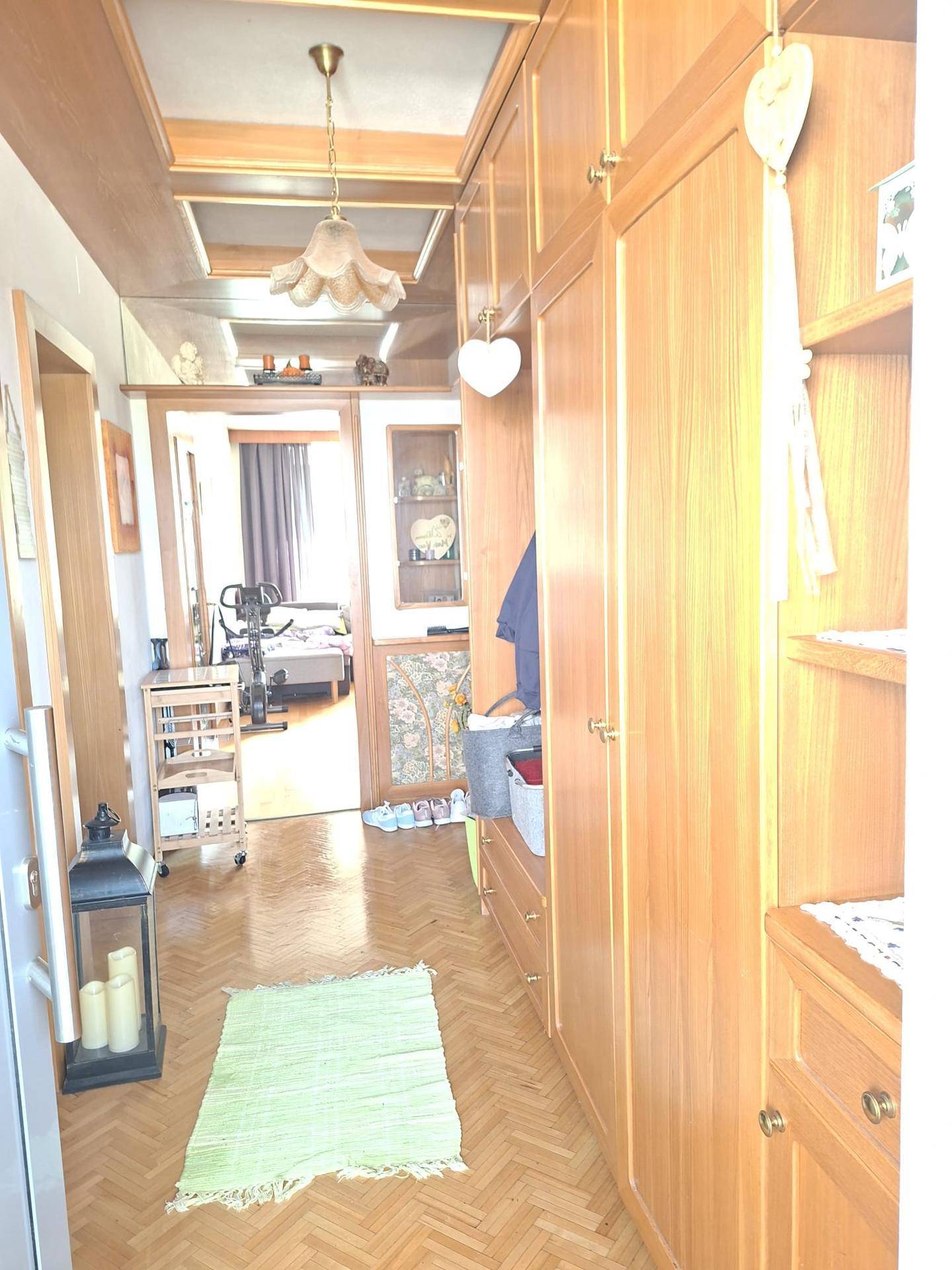 Wohnung in einer 2019 generalsanierten Wohnhausanlage - Vista 4