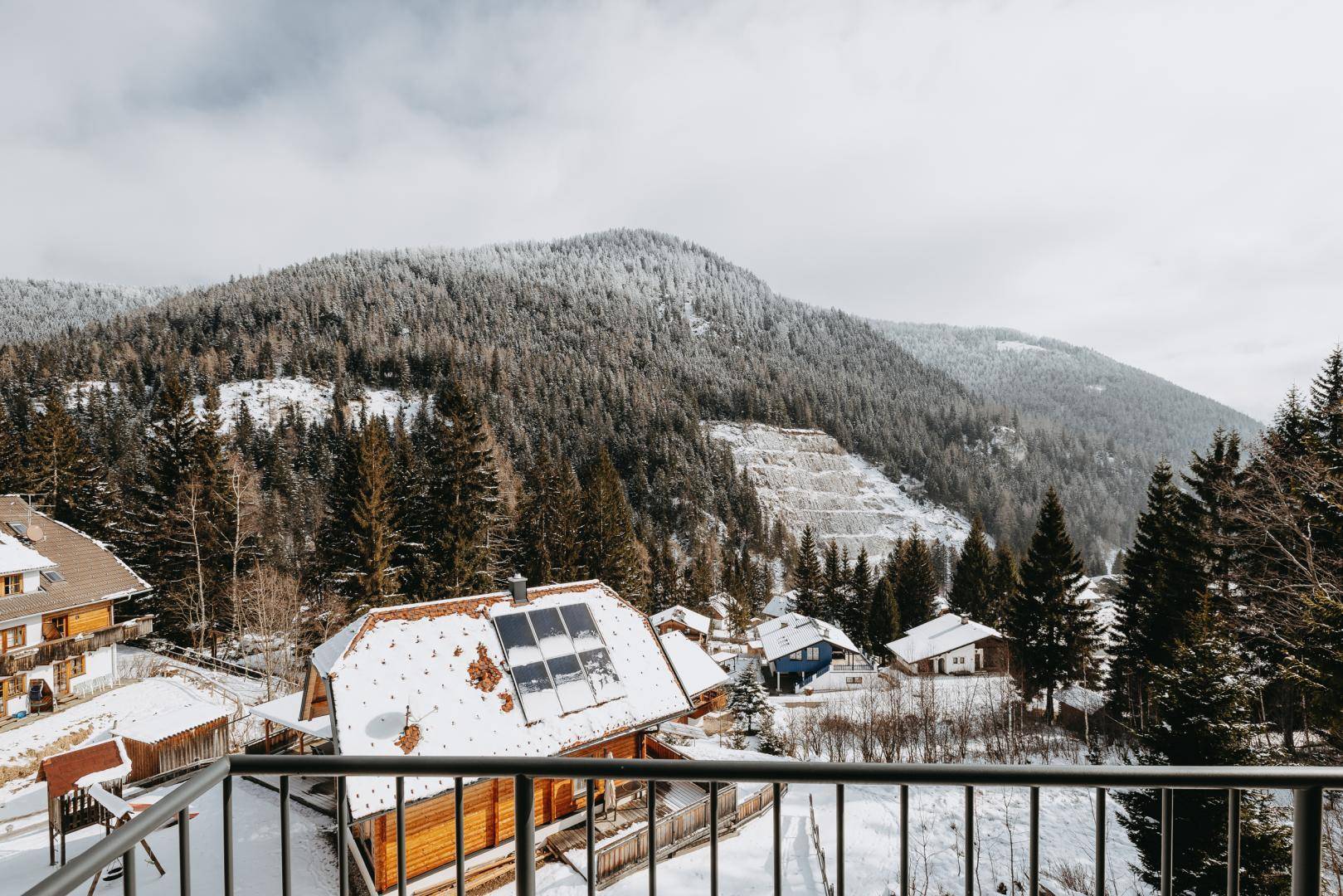 Aussicht vom Balkon im DG