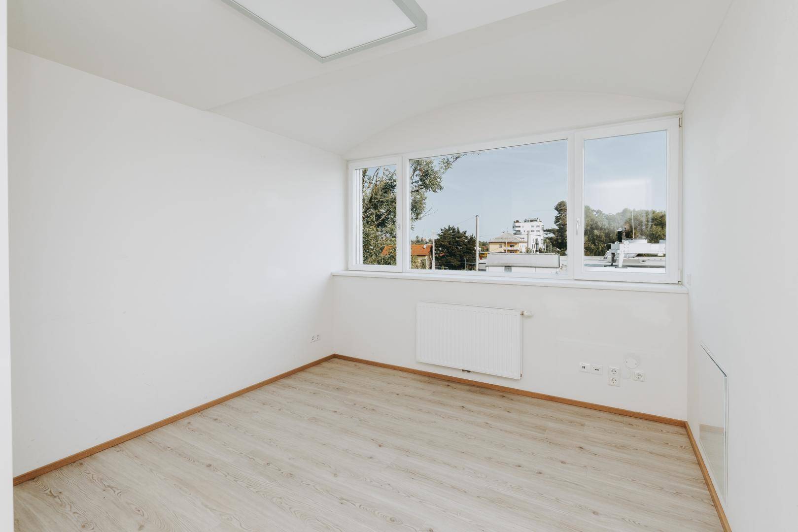 Büro I
