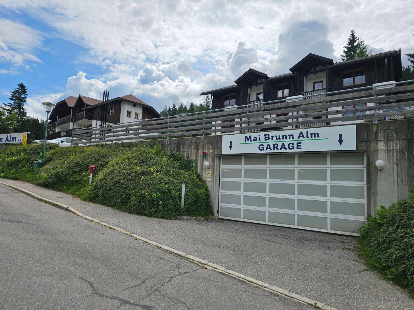 Anlage mit Tiefgarage