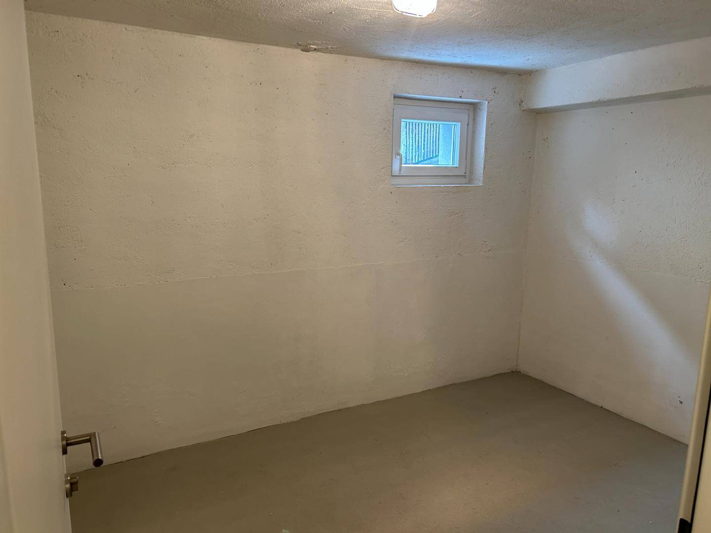 Zugehöriges Kellerabteil