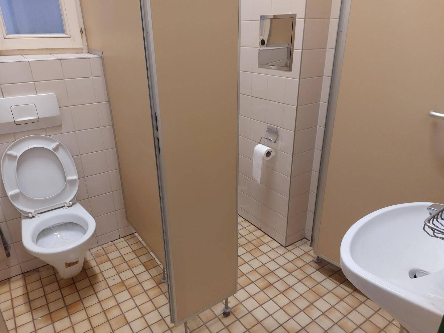 WC Herren