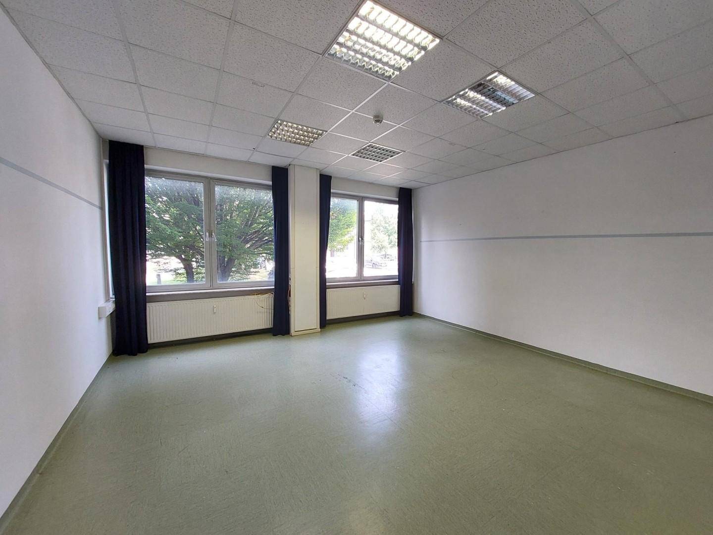 Büro E.03