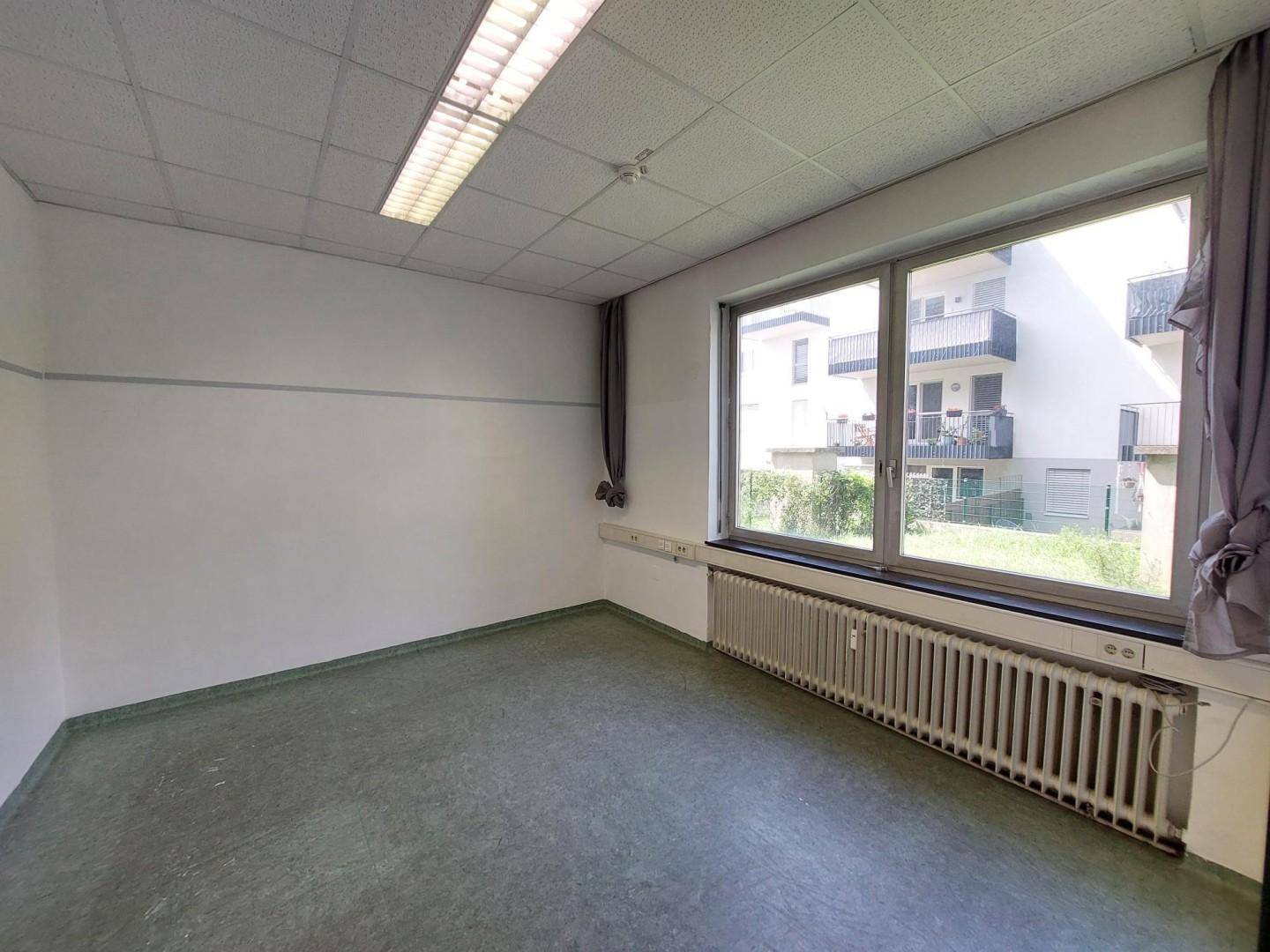 Archiv-Büro E.09