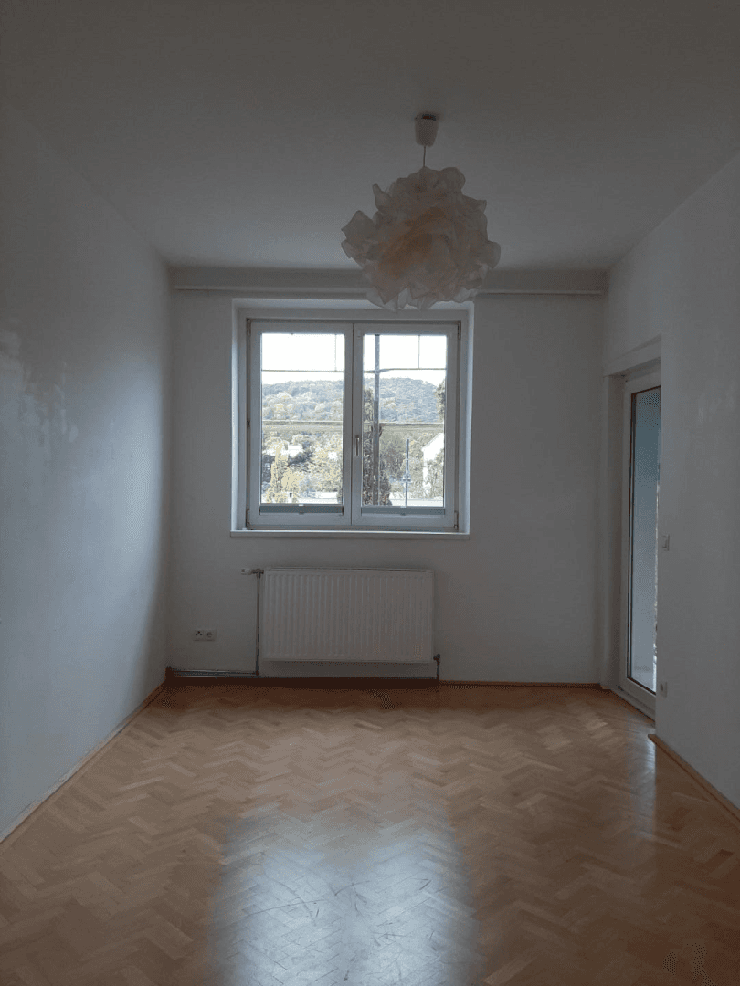 Helle 3-Zimmer-Wohnung mit Loggia in zentraler Lage - Ansicht 4