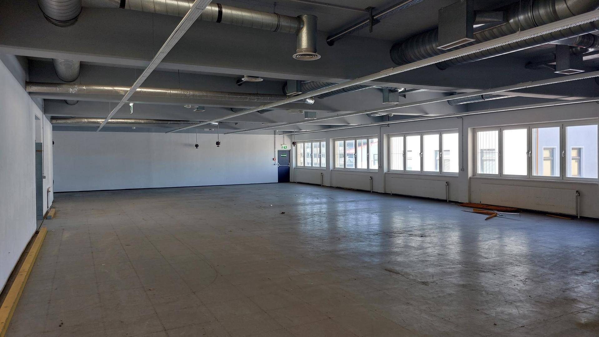 Helle Gewerbefläche im 1. OG - vielseitig nutzbar (Büro/Lager/Produktion) – pohled 5