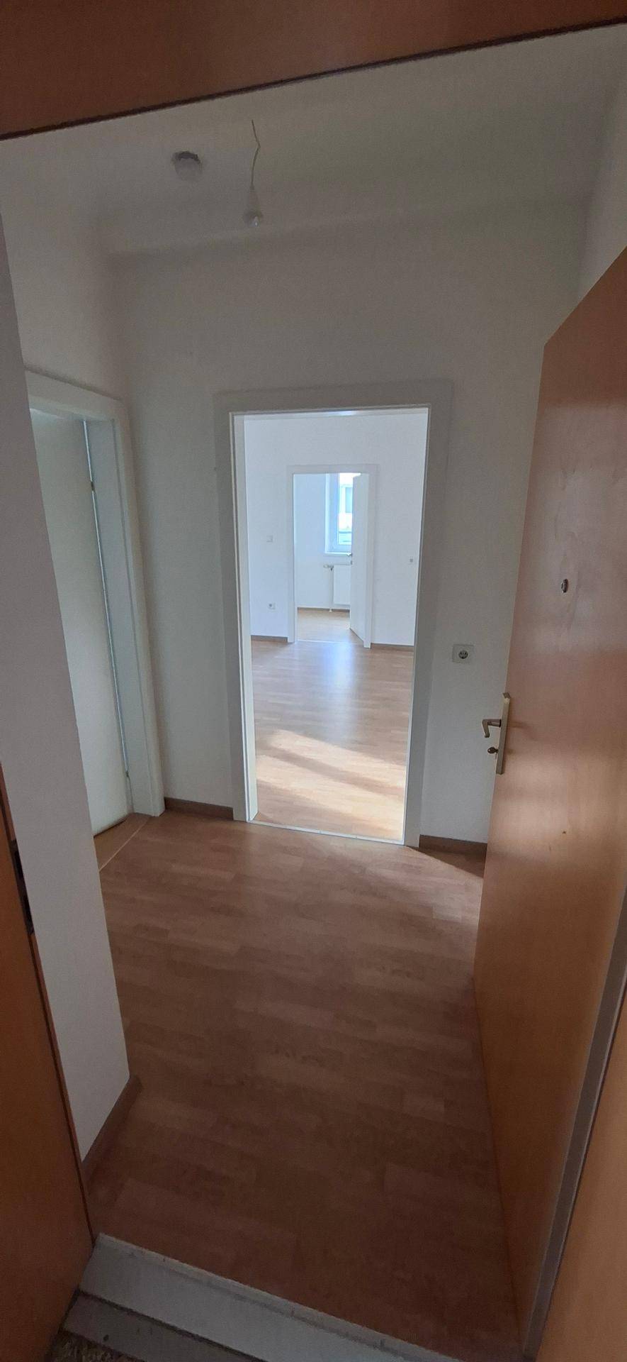 günstige, neu renovierte Wohnung - Ansicht 6