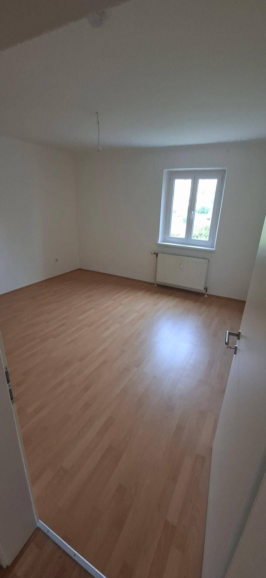 günstige, neu renovierte Wohnung - Ansicht 3