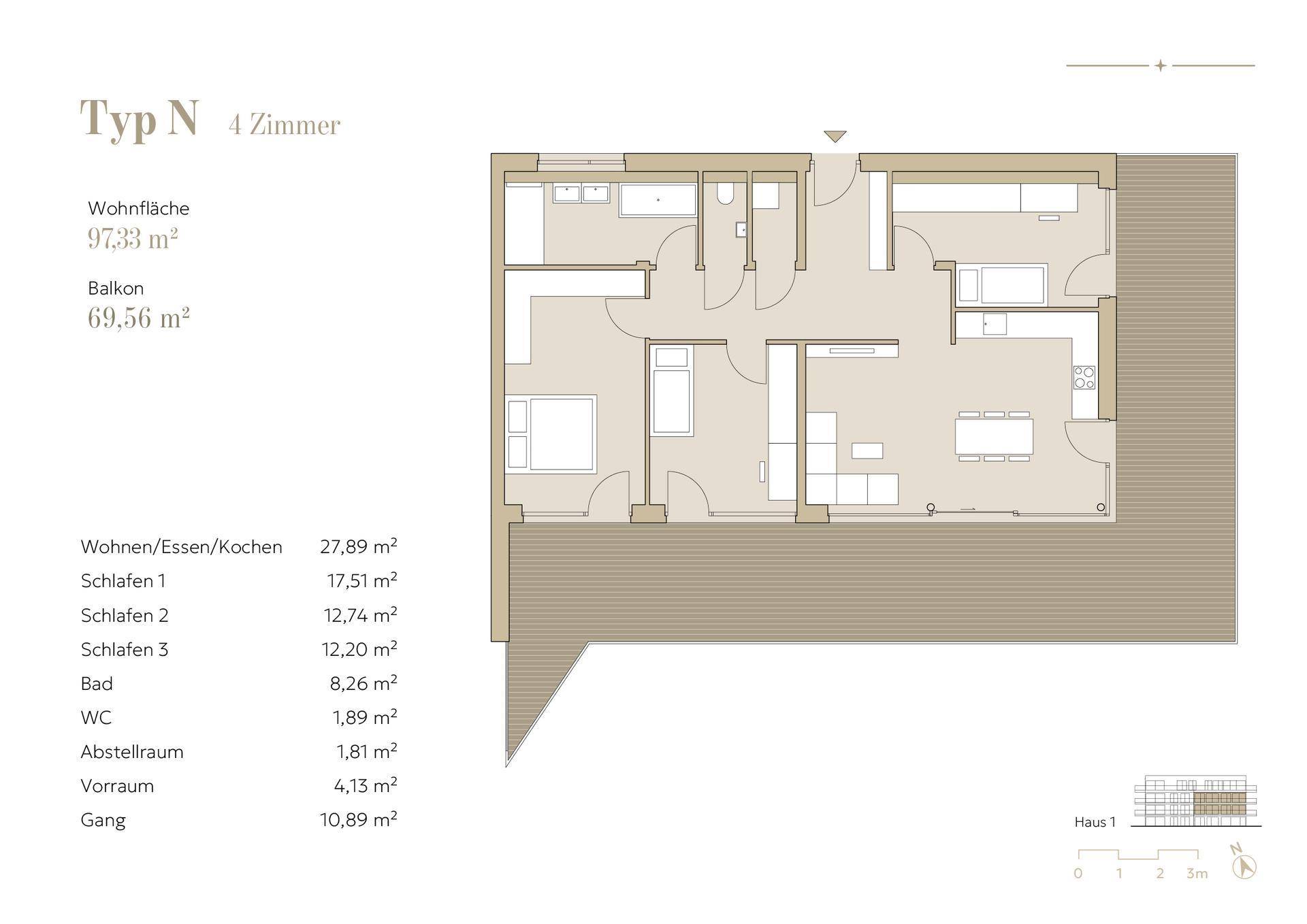 Grundriss Typ N mit vier Zimmern und großem Balkon.