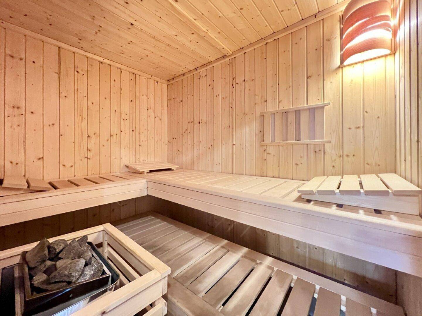 Sauna im EG