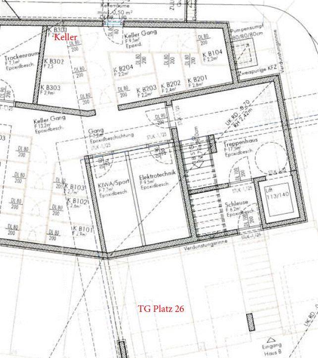 Grundriss des Kellergeschosses mit Abstellräumen, Technikraum und Tiefgarage.