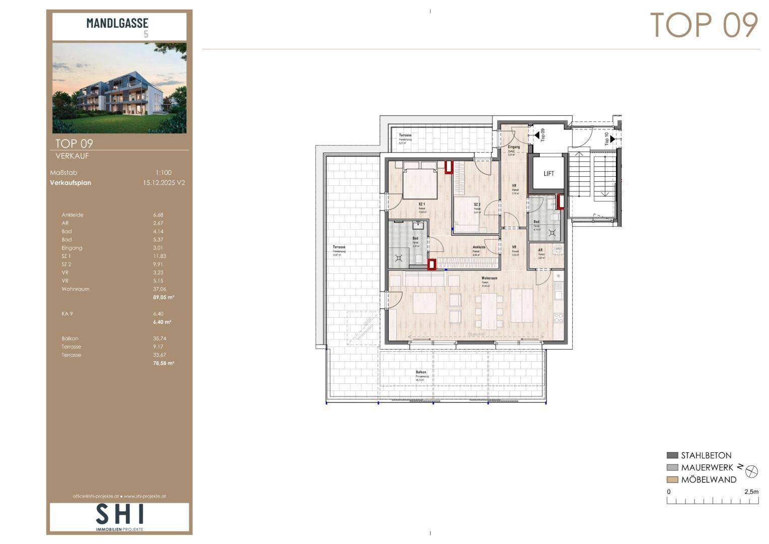 Grundriss der Wohnung TOP 09 mit großer Terrasse, Balkon, offenem Wohnbereich und zwei Bädern, inklusive Aufzugzugang.