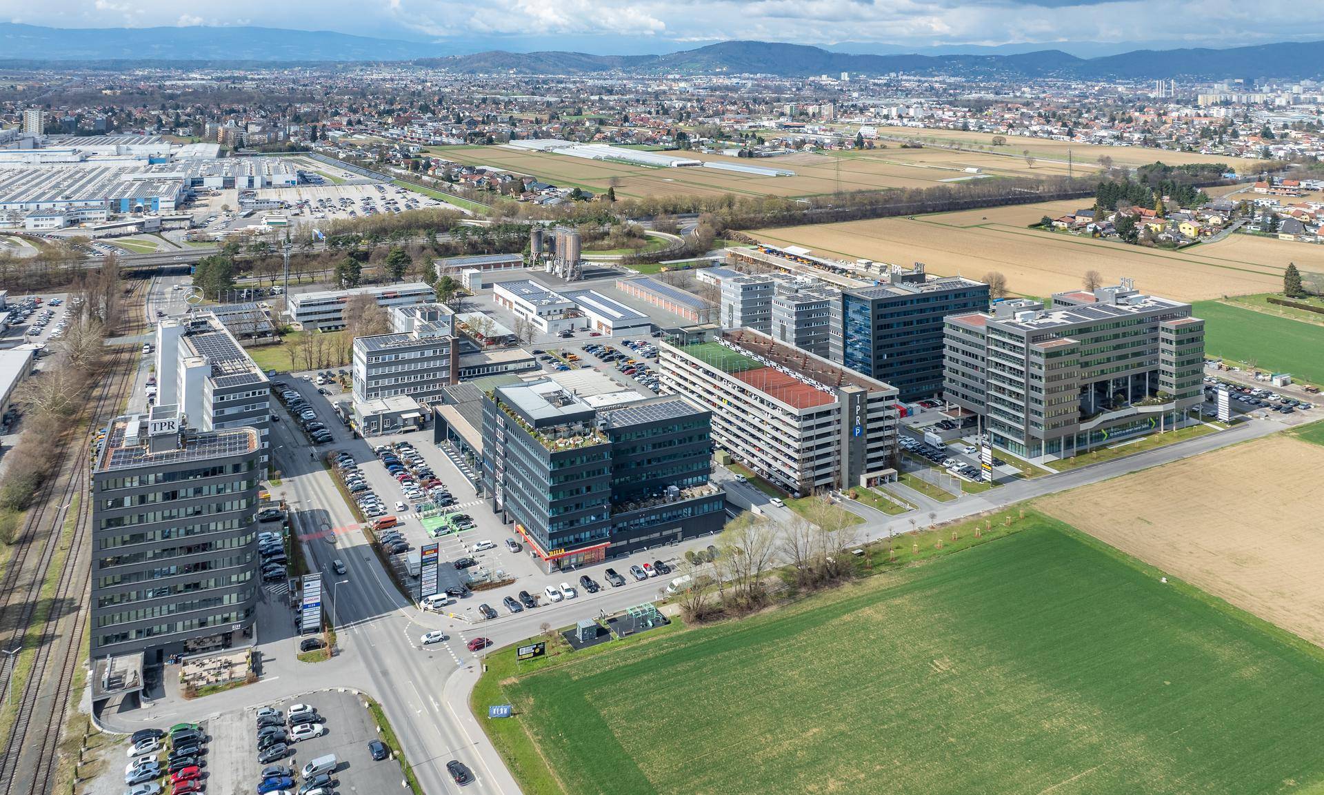 DJI_0929-HDR(1).jpg