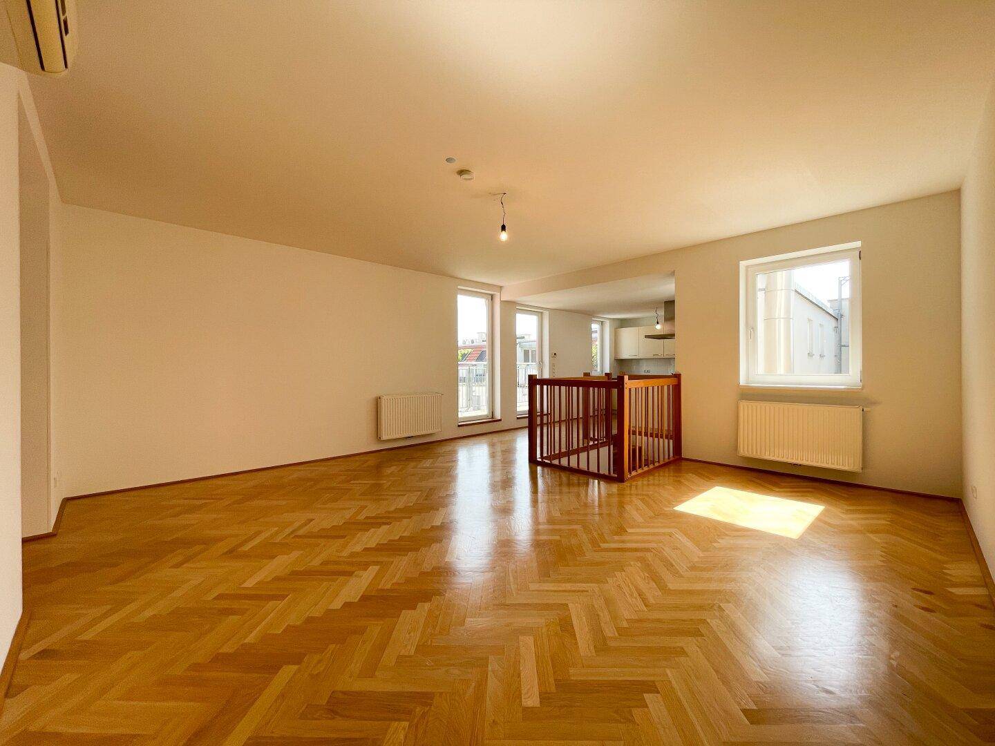 https://pictures.immobilienscout24.de/prod.www.immobilienscout24.at/pictureserver/loadPicture?q=70&id=012.0010J00001kvuIq-1685016046-4c60f5396d9d4b4fbab609daca421660