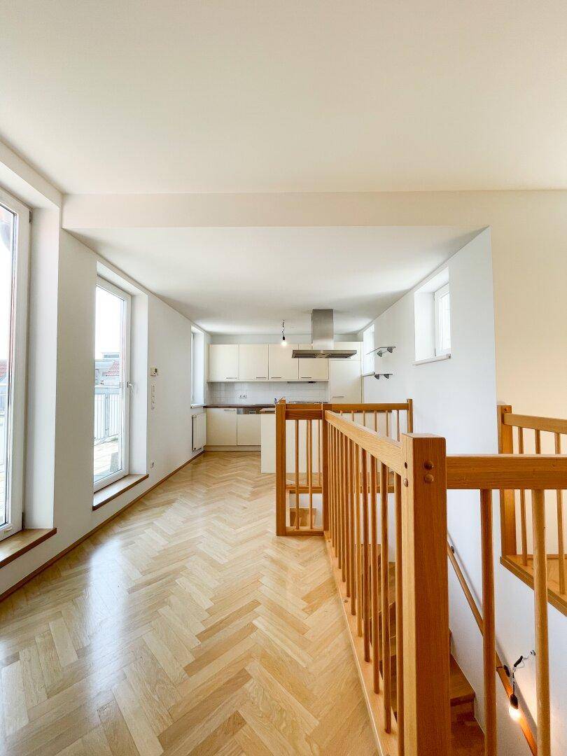 https://pictures.immobilienscout24.de/prod.www.immobilienscout24.at/pictureserver/loadPicture?q=70&id=012.0010J00001kvuIq-1685016057-9fc90ca25abe406793b8cb32fee9e13d