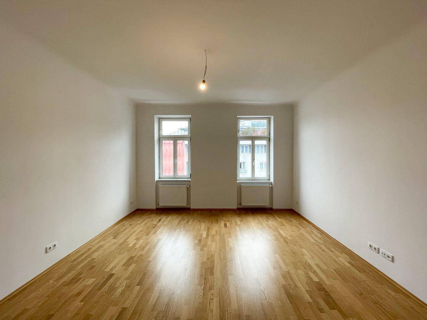 Klimatisierte neu SANIERTE 2-Zimmerwohnung inkl. neuer Küche im 3. Stockwerk (ohne Lift) | direkt bei der U3 SCHLACHTHAUSGASSE – pohled 2