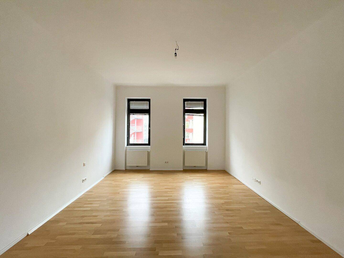 TEILSANIERTE 2-Zimmerwohnung inkl. neuer Küche direkt bei U3 "Schlachthausgasse" – pohled 5