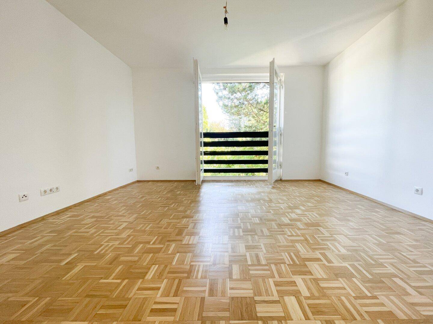 NAHE SCHÖNBRUNN: absolute Ruhelage in Hietzing – renovierte 3 Zimmer mit Grünblick - Ansicht 4