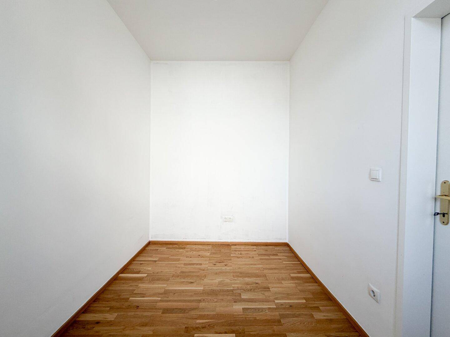 NÄHE ELTERLEINPLATZ: klein, charmant und perfekt gelegen – 2-Zimmerwohnung mit hofseitigem Kabinett - Więcej