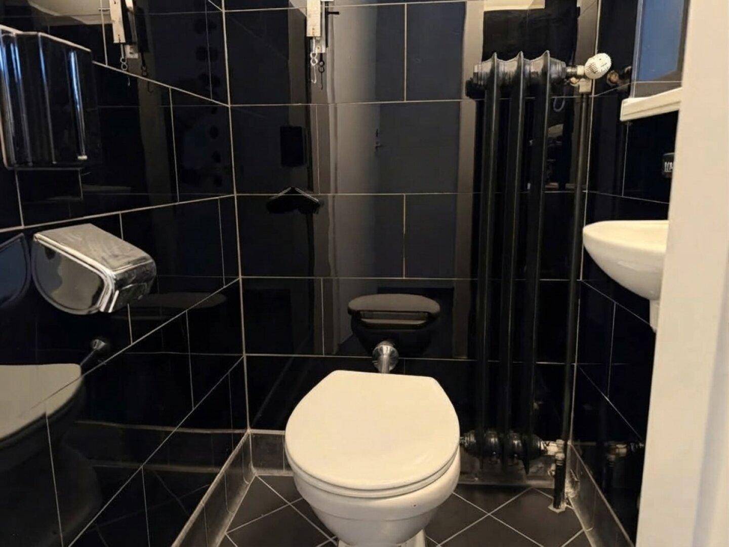WC
