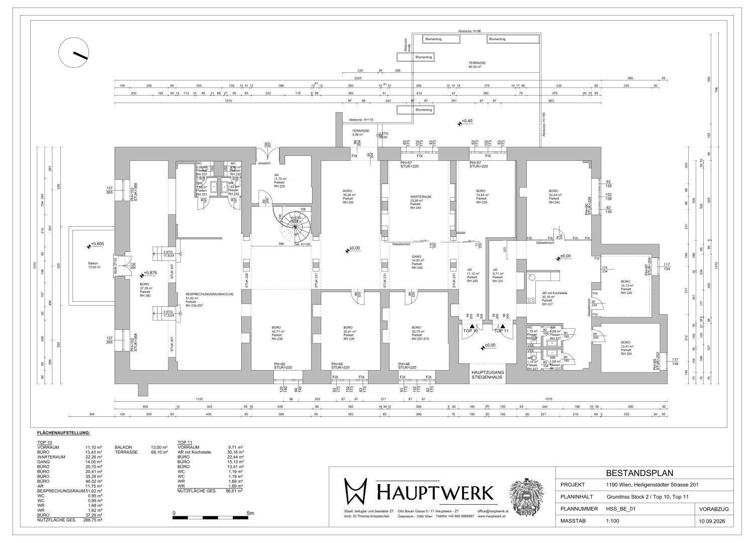 Ein detaillierter Grundrissplan mit verschiedenen Räumen und Flächenangaben für die Immobilie.