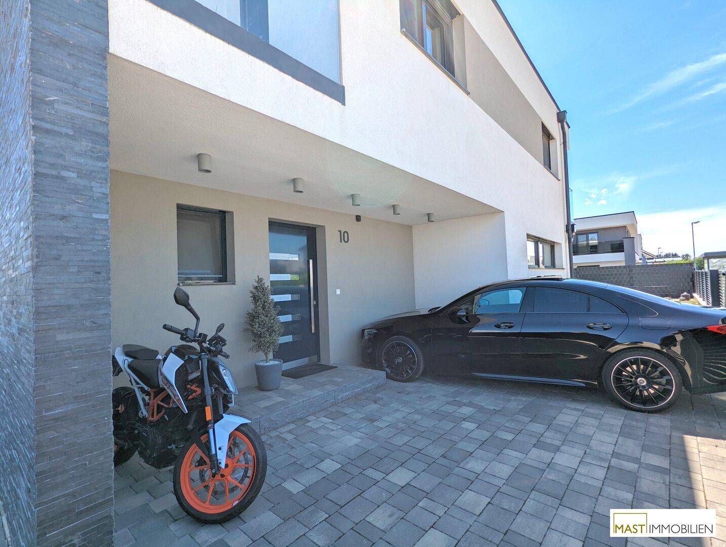 absolute Rarität! Doppelhaushälfte mit sonniger Terrasse und Garten in beliebter Siedlungslage - Ansicht 6