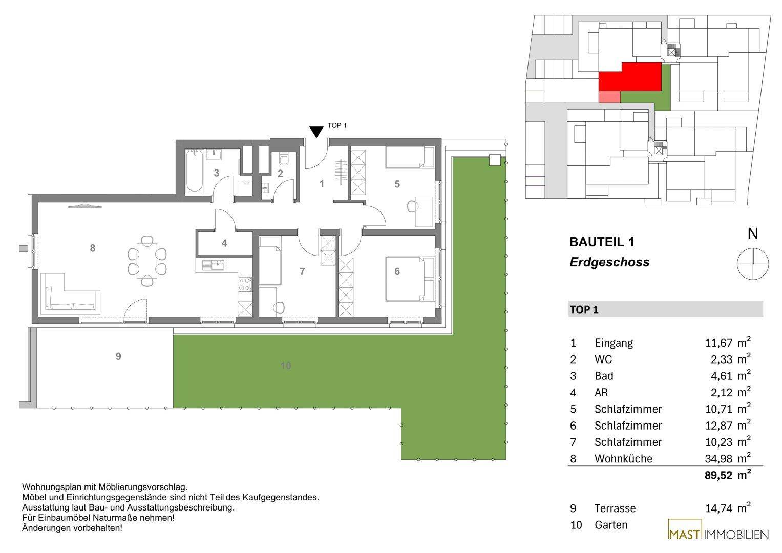 Grundriss des Erdgeschosses mit drei Schlafzimmern, offener Wohnküche, Terrasse und Garten.