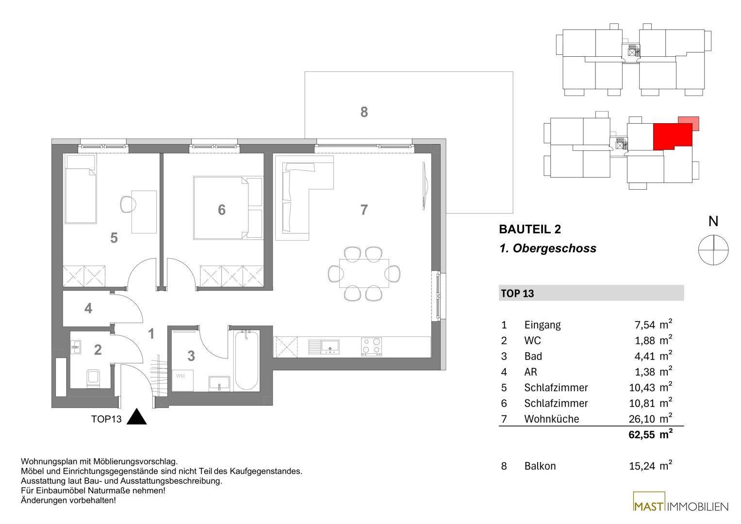 Grundriss einer Wohnung im ersten Obergeschoss mit offener Wohnküche, zwei Schlafzimmern und Balkon.
