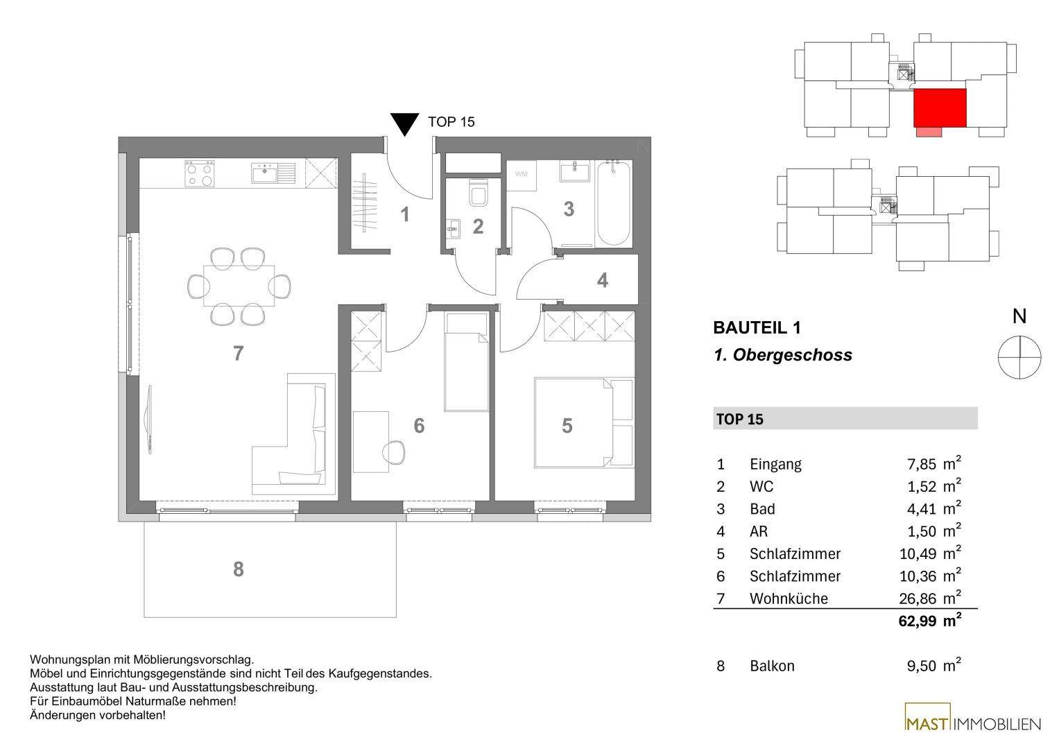Grundriss der Wohnung TOP 15 im ersten Obergeschoss mit zwei Schlafzimmern, offener Wohnküche und Balkon.
