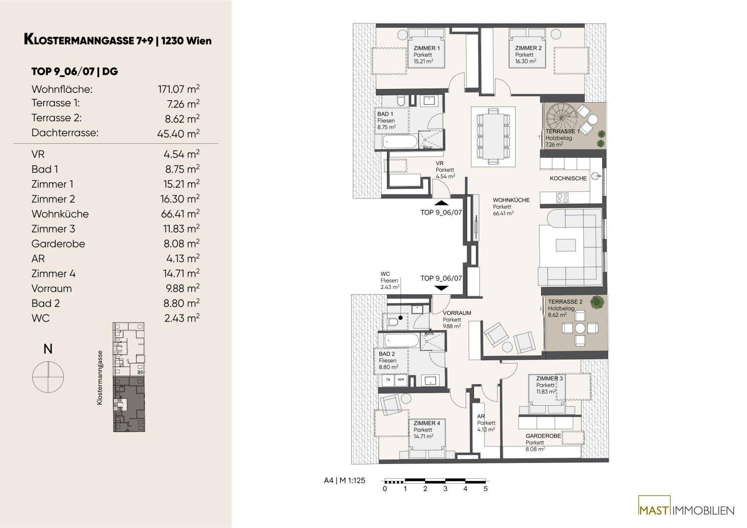 Detaillierter Grundriss einer Wohnung mit mehreren Zimmern, Terrassen und Dachschrägen.