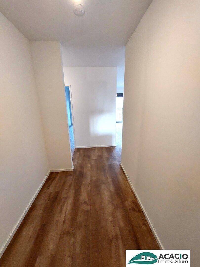 3-Zimmerwohnung in neuer Wohnhausanlage mit großer Loggia und tollem Ausblick auf Grünanlage mit toskanischem Flair - Neubau - Erstbezug - Tiefgarage vorhanden - Ansicht 3