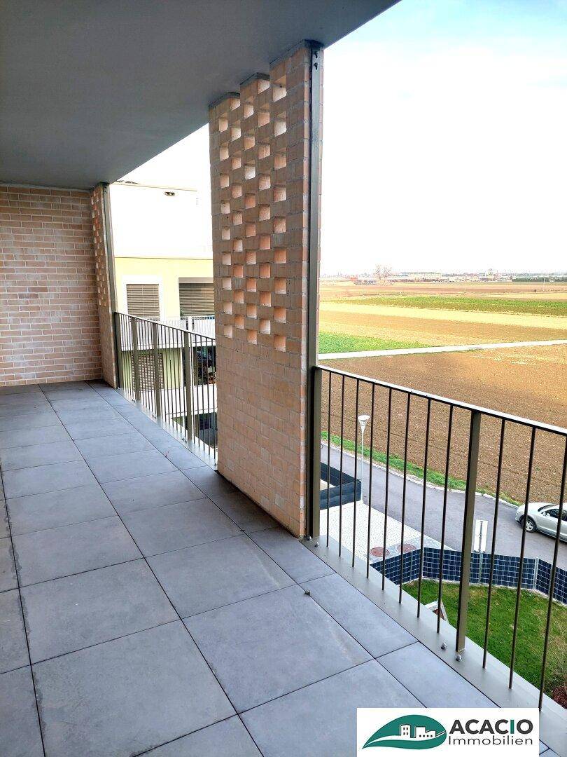 3-Zimmerwohnung in neuer Wohnhausanlage mit großer Loggia und tollem Ausblick auf Grünanlage mit toskanischem Flair - Neubau - Erstbezug - Tiefgarage vorhanden - Ansicht 2
