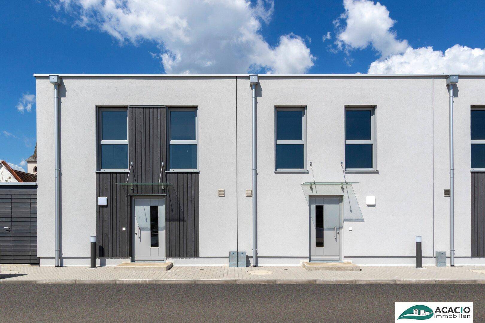 ***unschlagbare Sommeraktion***: hochwertiges Reihenhaus inklusive Parkplatz - provisionsfrei, belagsfertig, in Krems-Gneixendorf – pohled 3