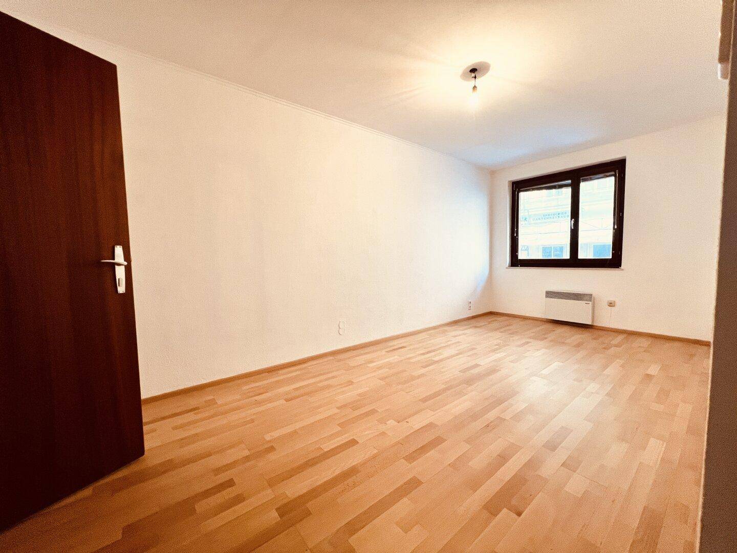 Schlafzimmer - straßenseitig