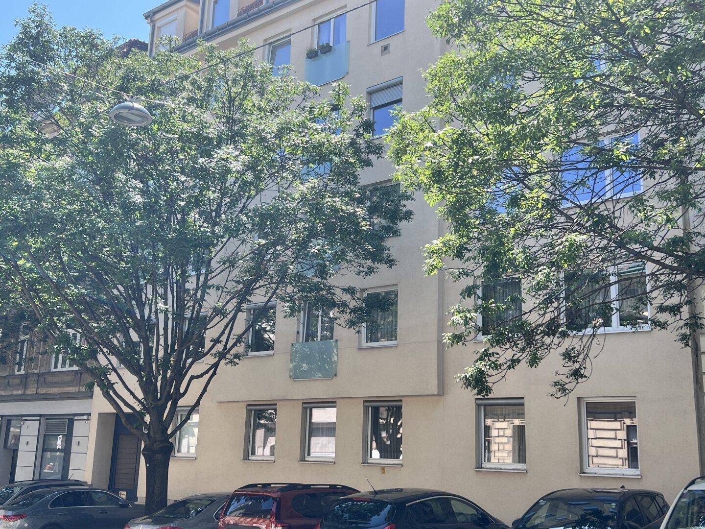 Straßenansicht