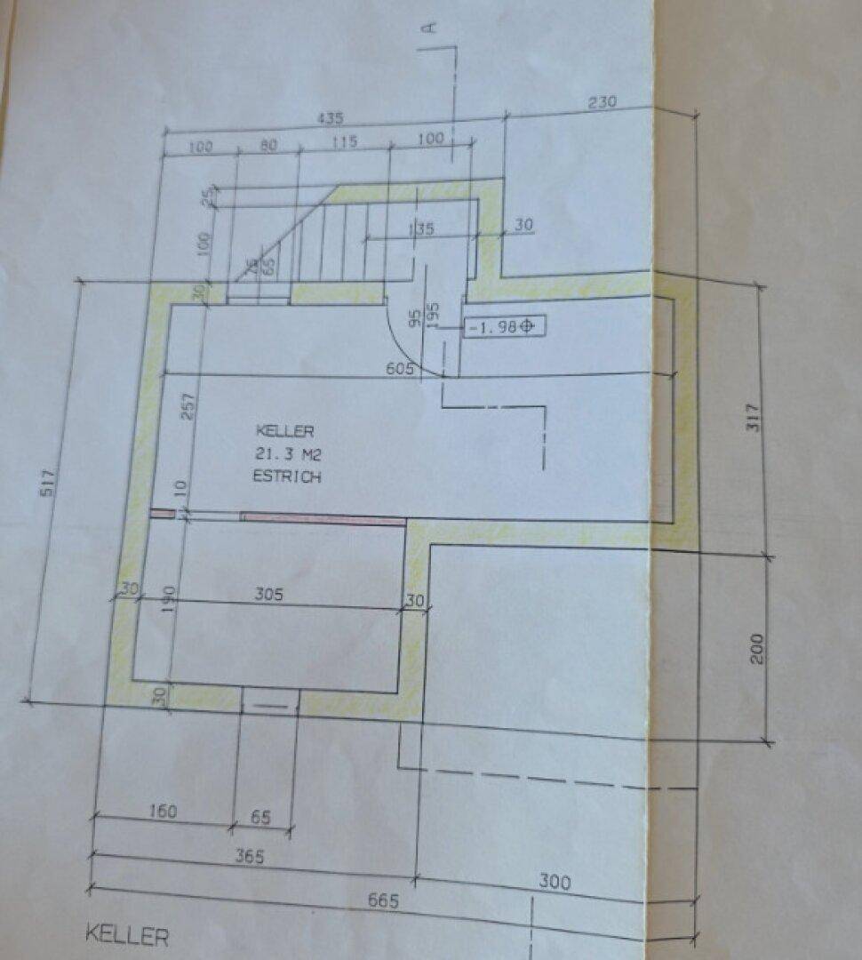 Grundriss des Kellers mit Maßen und Raumaufteilung.