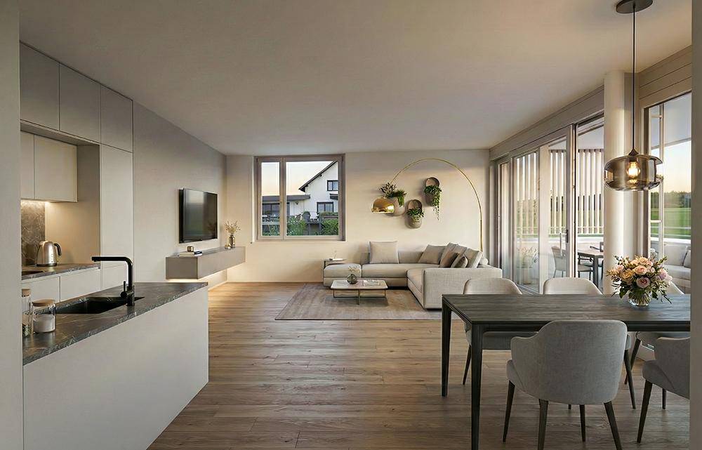 Offener Wohn-Essbereich mit moderner Küche, Holzboden und Zugang zum Balkon.