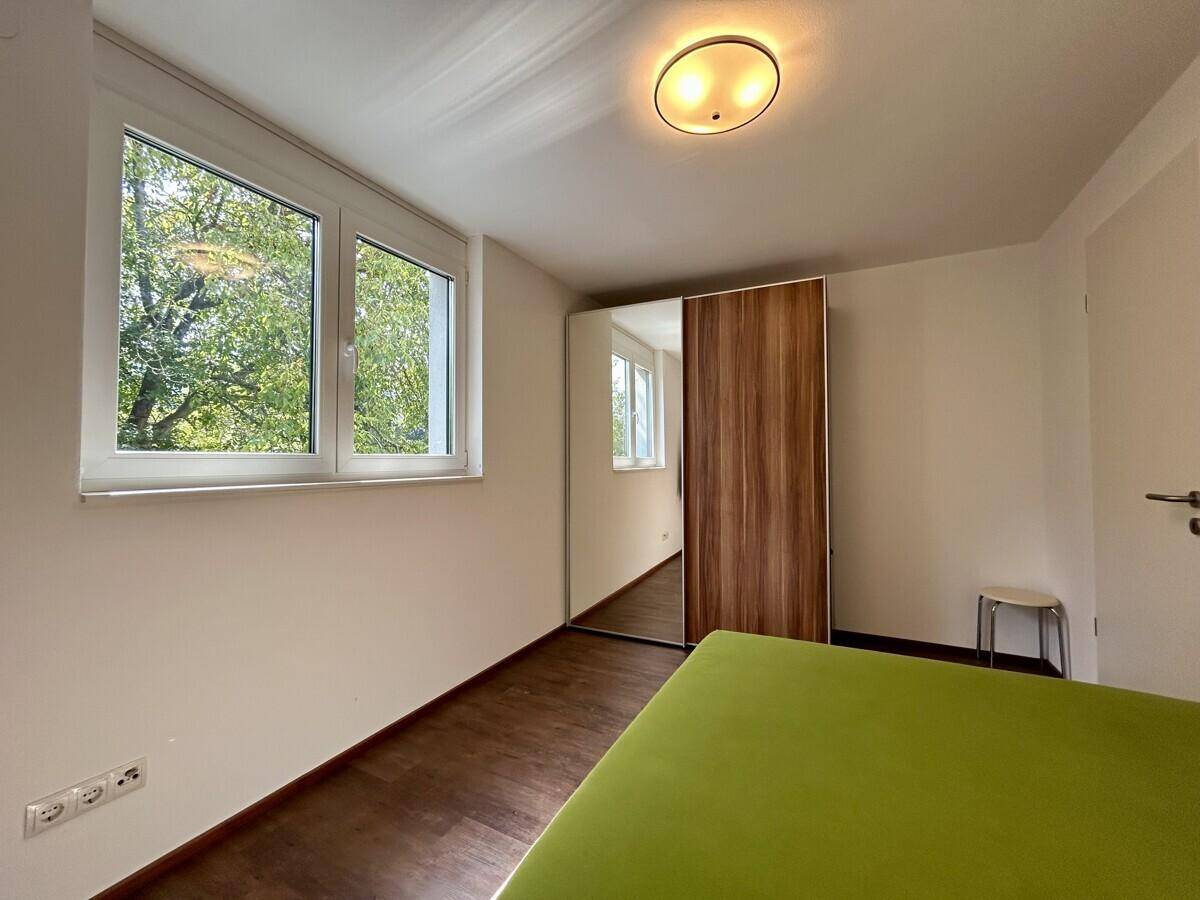 Zimmer 1 OG